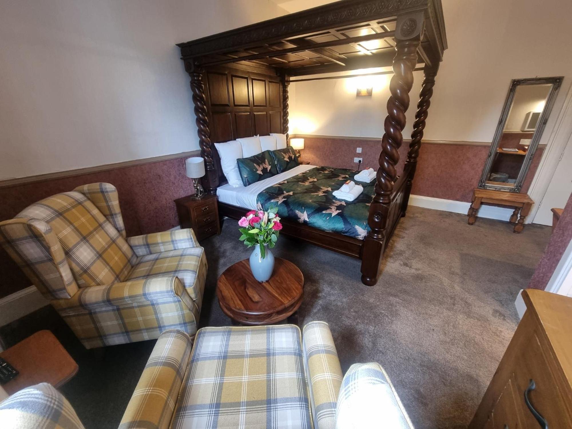 Roy Bridge Hotel Fort William Eksteriør bilde