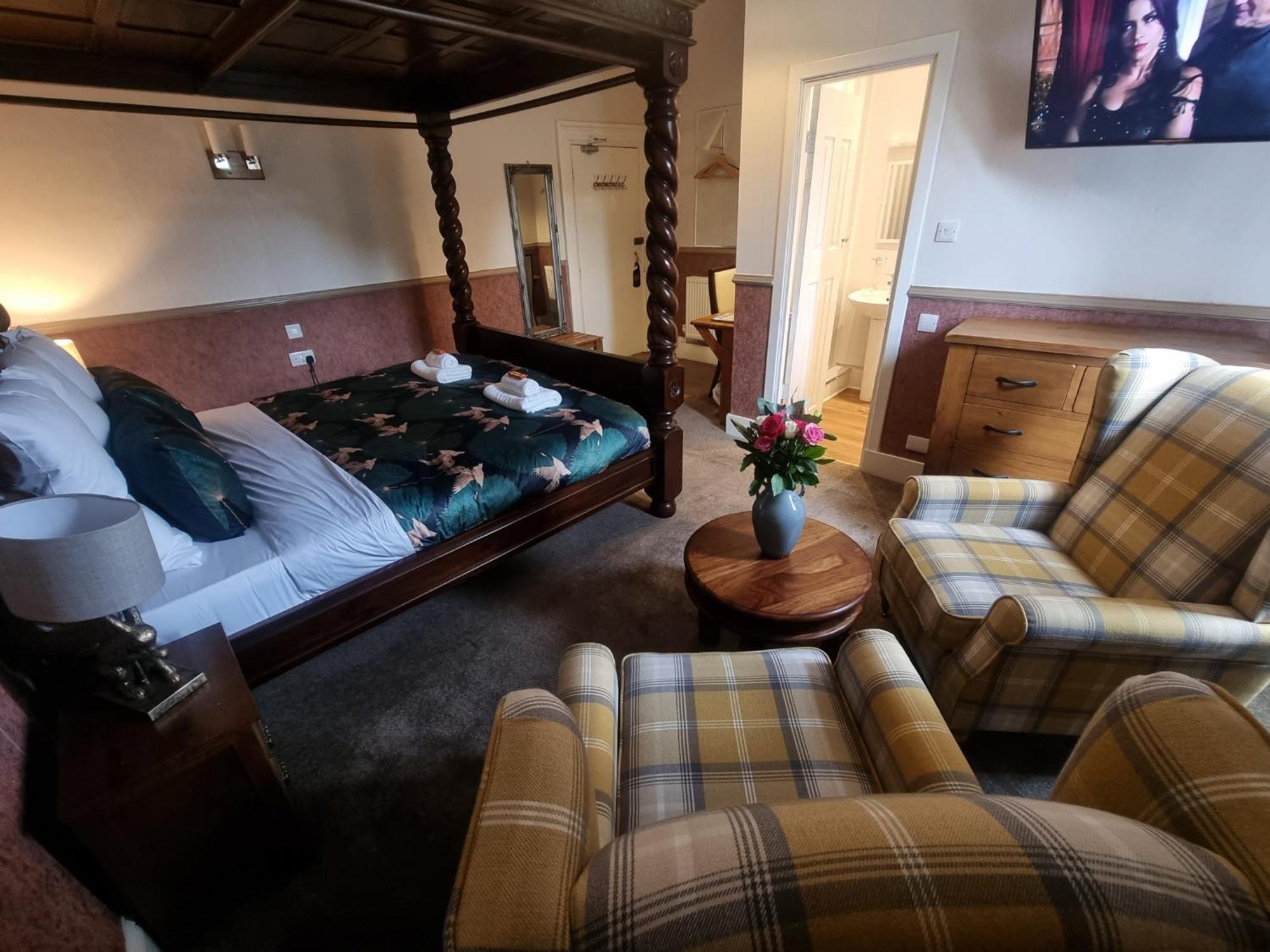Roy Bridge Hotel Fort William Eksteriør bilde